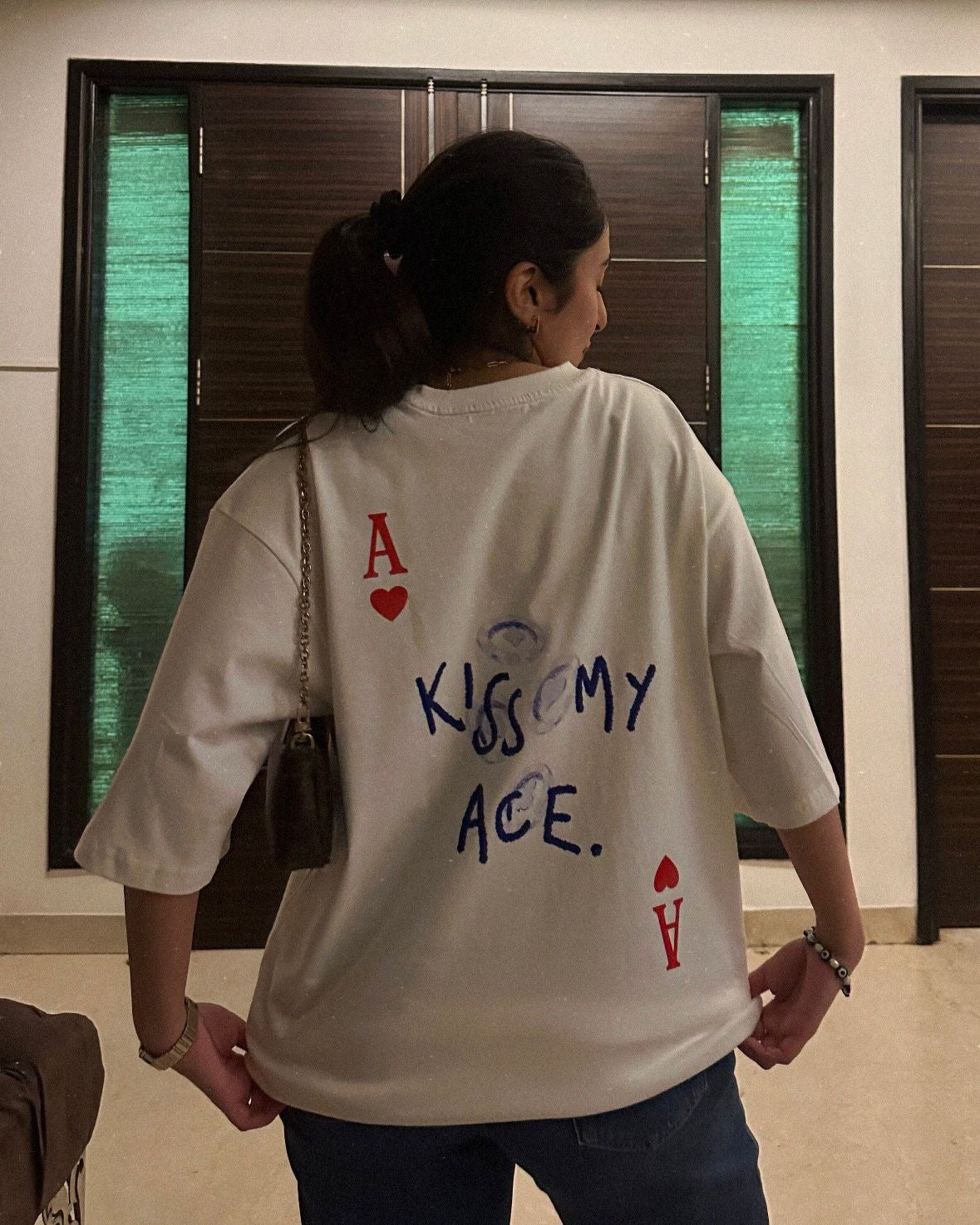 kiss my ace oversized tee