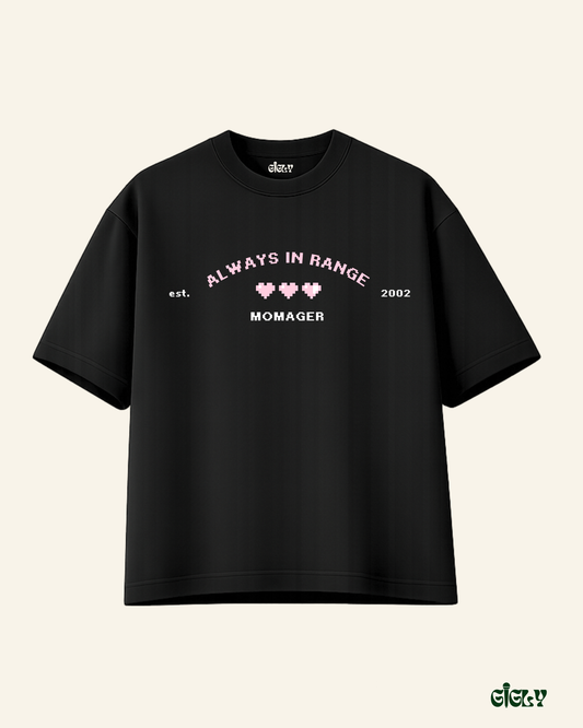 momager custom oversized tee