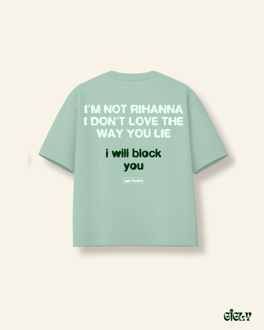 not rihanna oversized tee