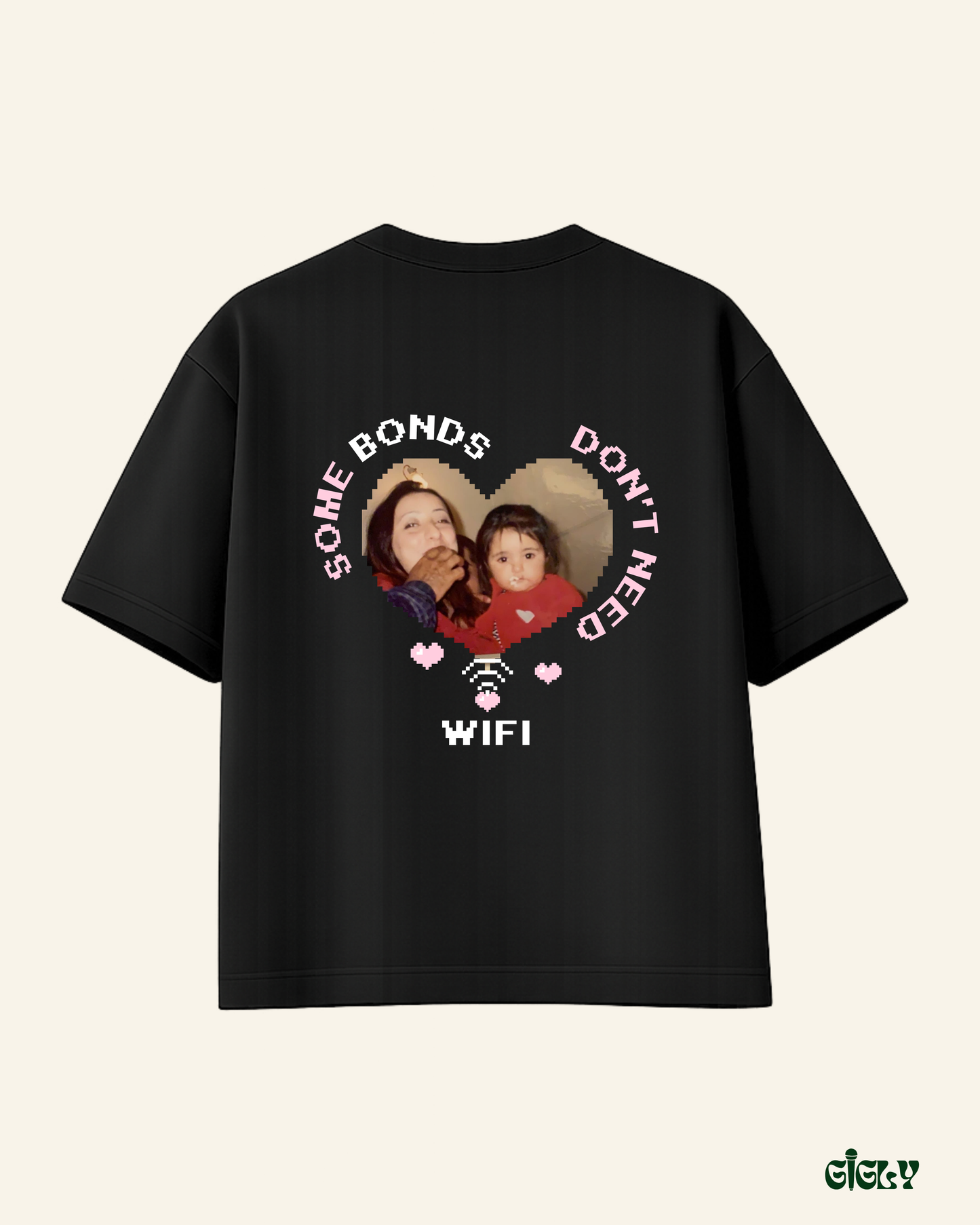 momager custom oversized tee